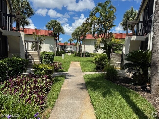 Building Photo - 4315 27th Ct SW Unit 203 Rental
