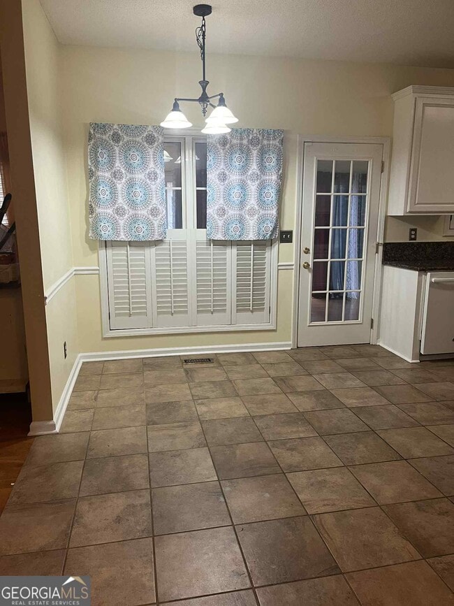 Photo - 128 Ashton Dr