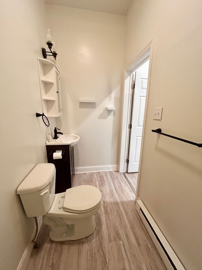 Photo - 150 Walnut St Unit Apt D