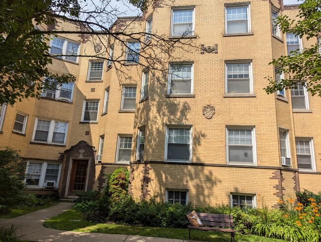 Photo - 4406 N Rockwell St Condo Unit 2