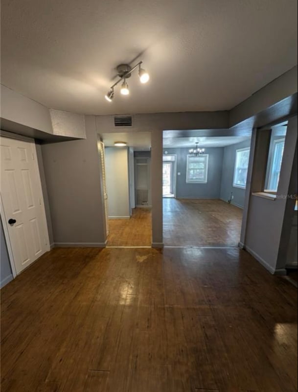 Photo - 3022 Deleuil Ave