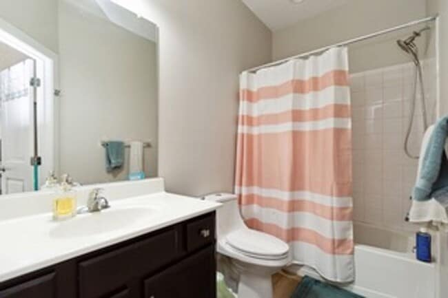 Photo - 213 Shamrock Dr