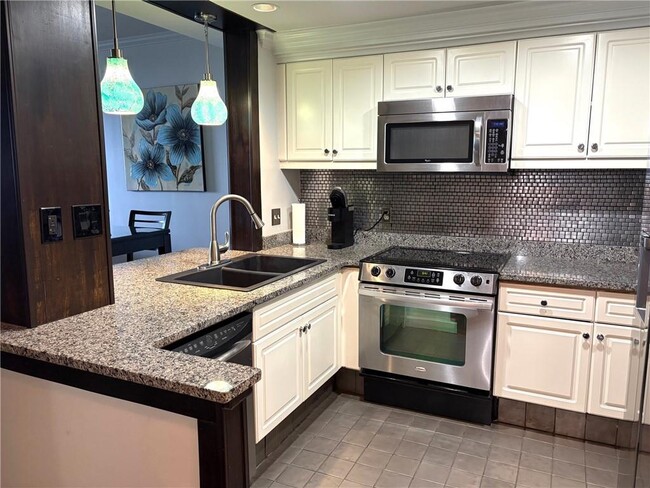 Photo - 75 14th St NE Unit 3340