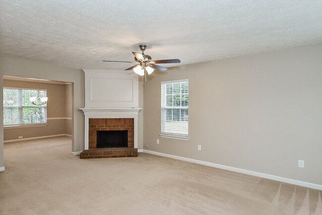 4212 Arrowhead Pointe