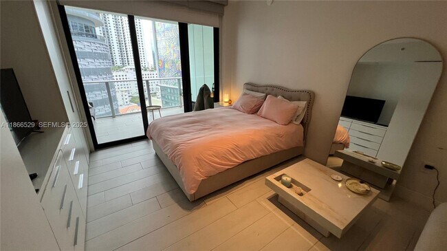 Photo - 1010 Brickell Ave Unit 1510