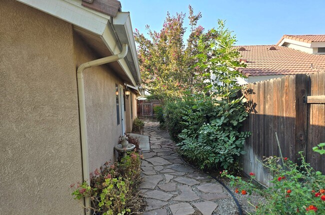 Photo - 9113 Gleeson Ct House