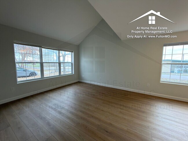 Photo - Greystone Court Duplex 1011-1013 Unit 1013 Greystone Court