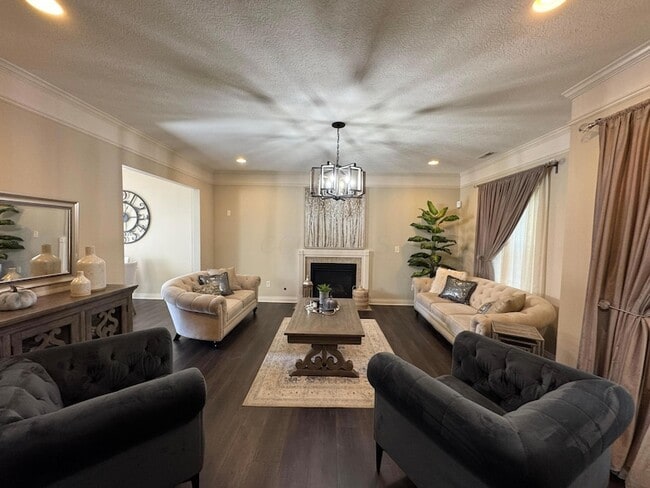 Photo - 5985 Inslee Rd