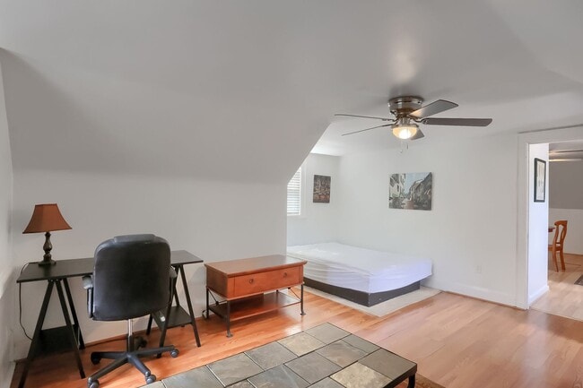 Photo - 3409 Portola Ave Unit 3411 Portola ave Apt 3 Pgh Pa 15214