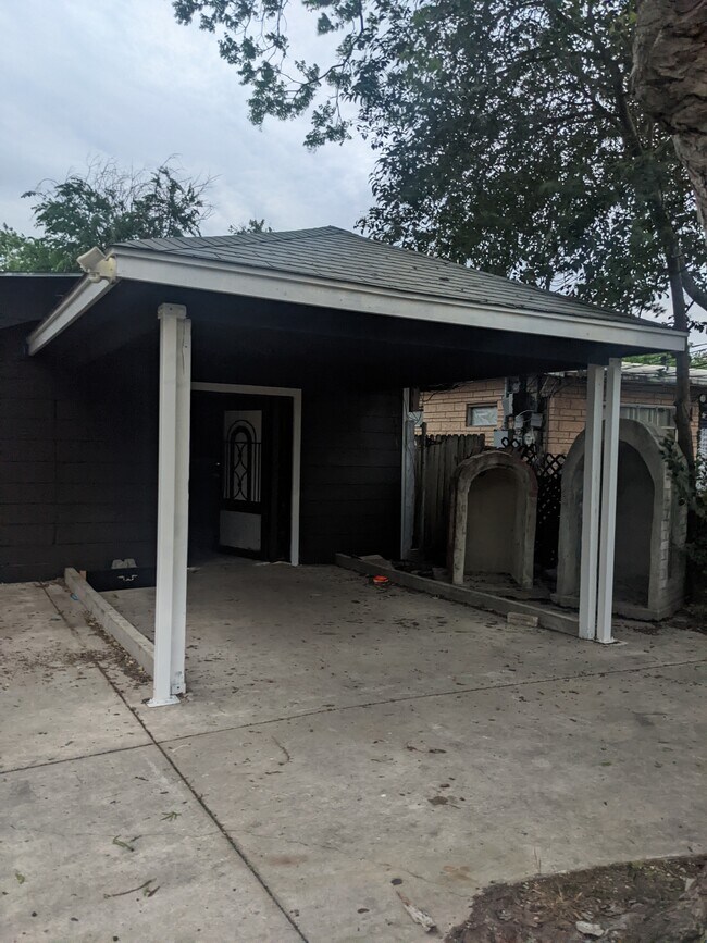 Photo - 1711 Ceralvo St