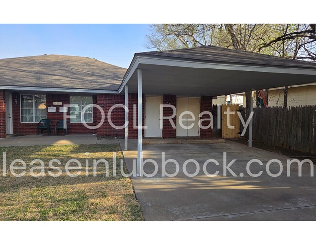 Building Photo - 4230 37th St Unit 4230-A