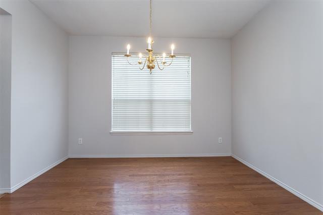 Photo - 738 Opal Ln