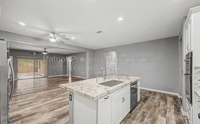 Photo - 19530 N 260th Dr