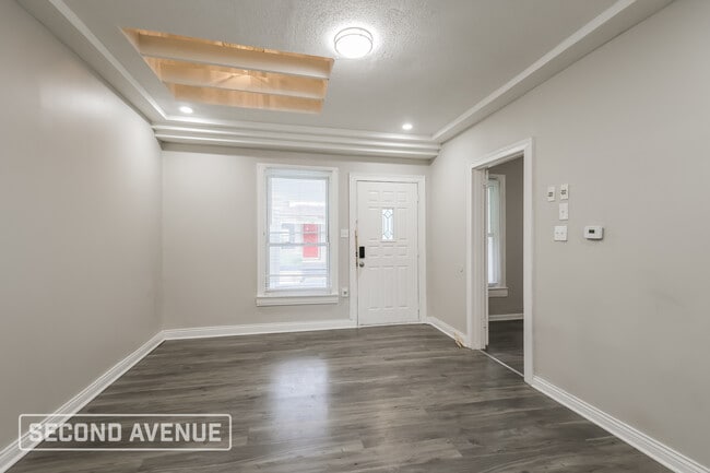 Photo - 103 Saunders Ct