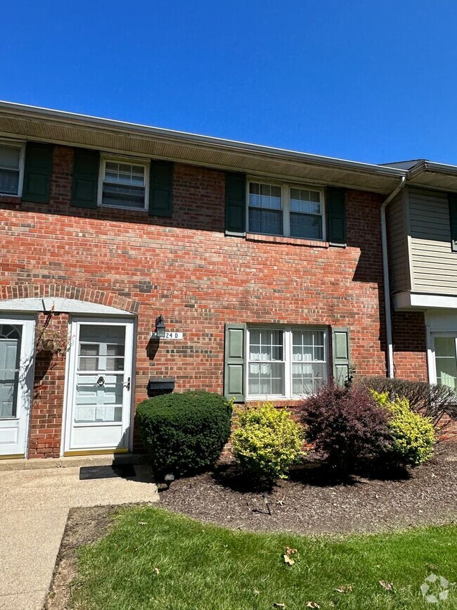 Building Photo - Spacious 3 bedroom in Willowick Rental