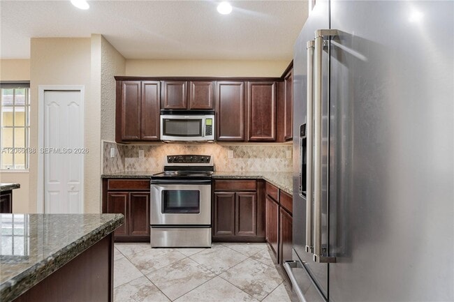 Photo - 27621 SW 139th Pl