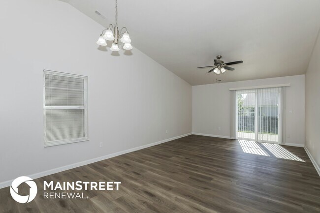 Photo - 7612 Firecrest Ln