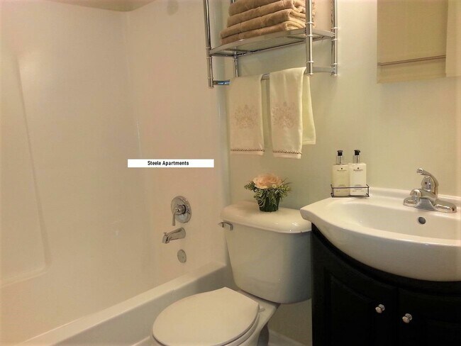 Photo - 807 N 45th St Unit 6