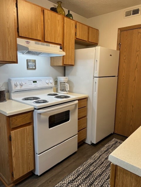 Kitchen with Upgrade Flooring