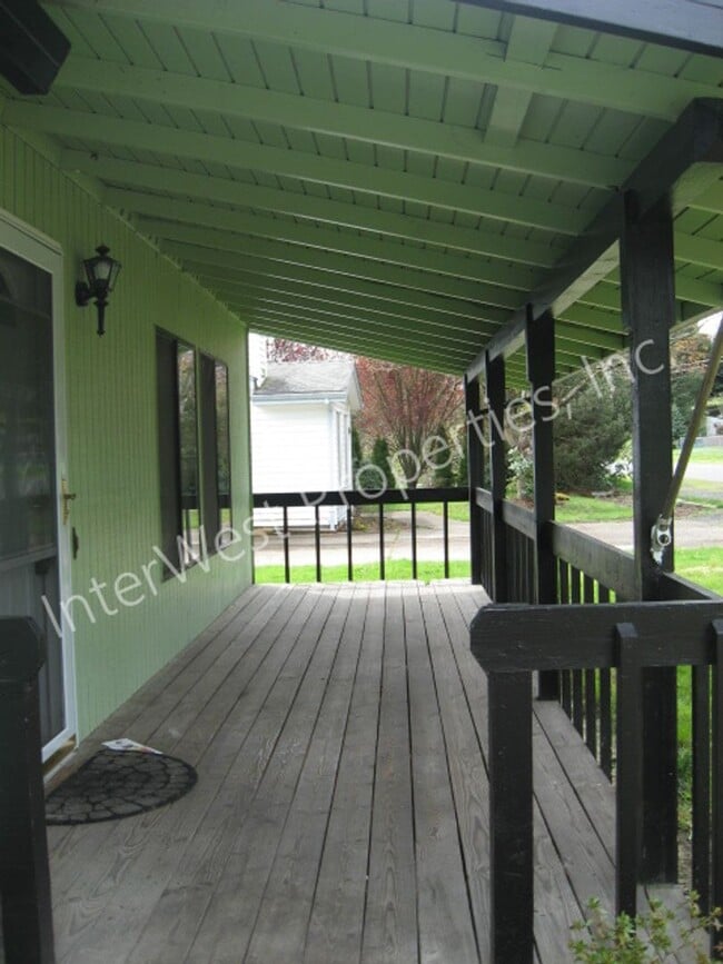 Photo - Ranch-Style Home in Beaverton with Fenced Yard, A/C, and 2 Car Garage!