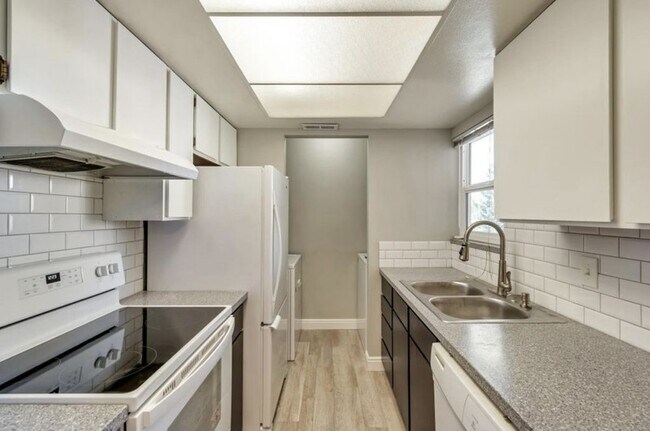 Photo - 7201 Station Creek Way Unit Apt 5F