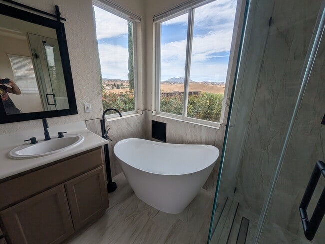2691 Presidio Dr