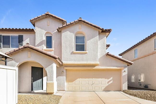 Building Photo - 10348 Faustine Ave