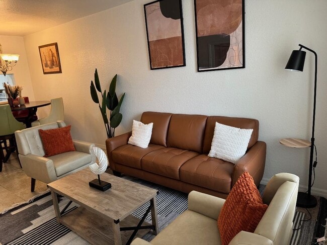 living room - 8313 Bernwood Cove Loop Unit 1205