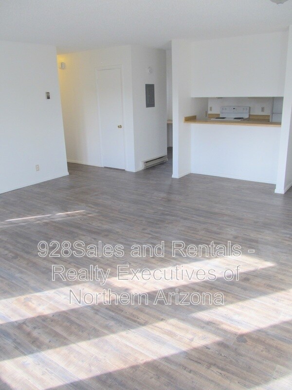 Photo - 1471 N San Francisco St Unit #9