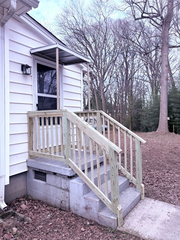 Photo - 537 Robertson St