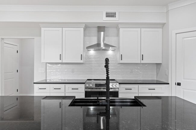 Photo - 45 Laurel Oak Ln