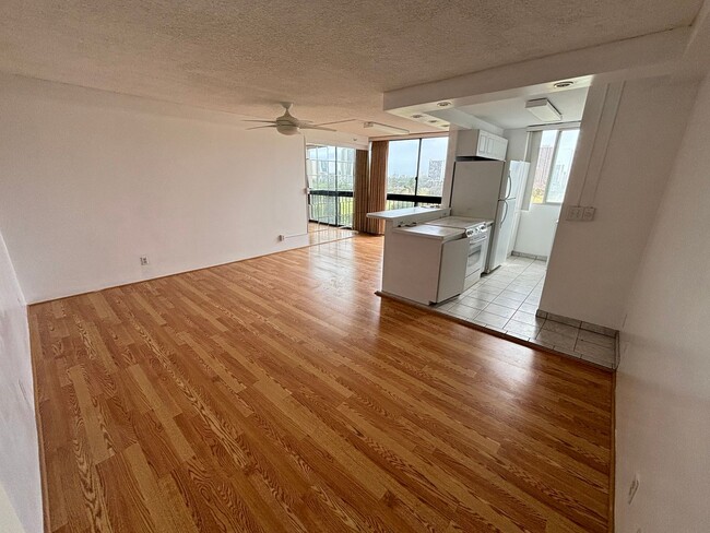 8th Floor Golf Course View 2 Bed 2 Bath 1 ... - 8th Floor Golf Course View 2 Bed 2 Bath 1 ... House