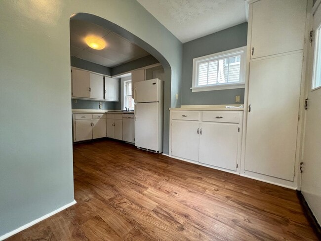 Photo - Spacious super clean 3 BR home close to Ba...