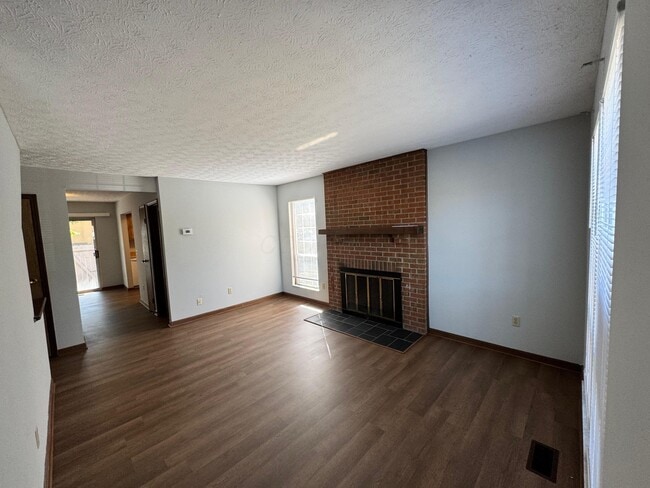 Photo - 1305 Palmer House Ct Unit D