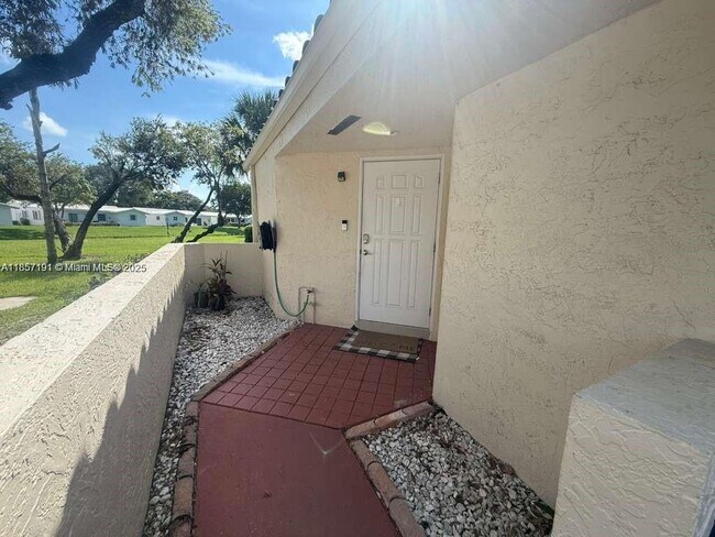 Photo - 8148 NW 17th Manor Unit --