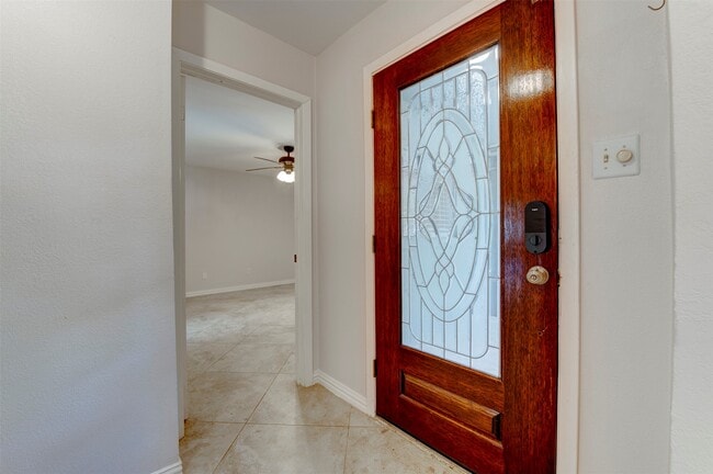 Photo - 10703 Highland Woods Dr