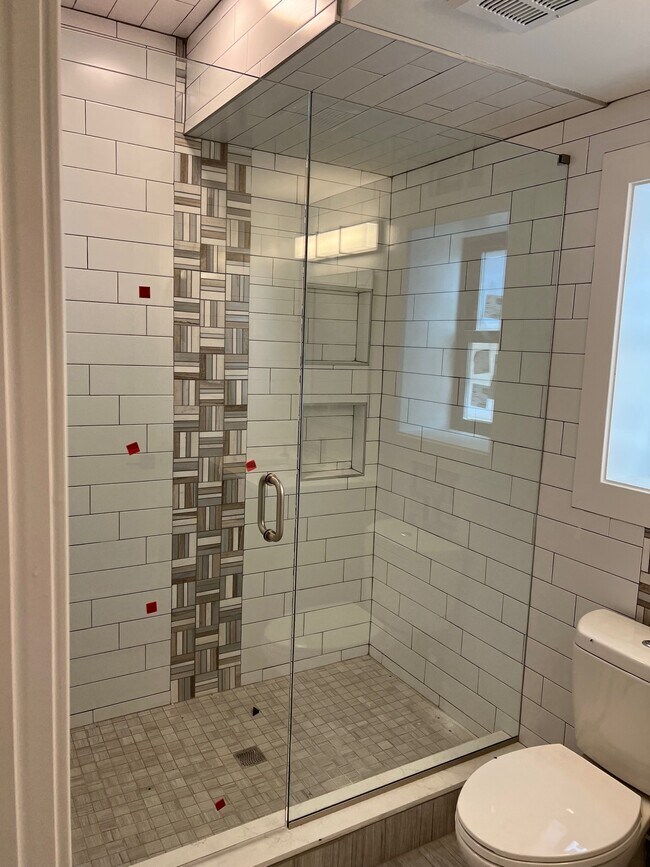 Photo - 647 N 7th St Unidad 2