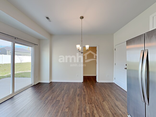 Photo - 1009 Fieldmere Place