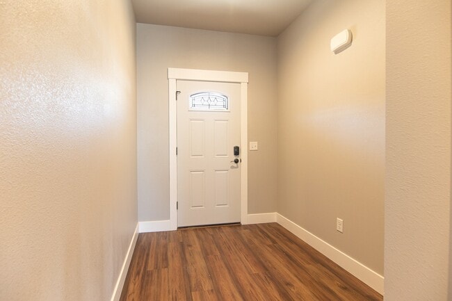 Photo - 2298 Deerfield Ln