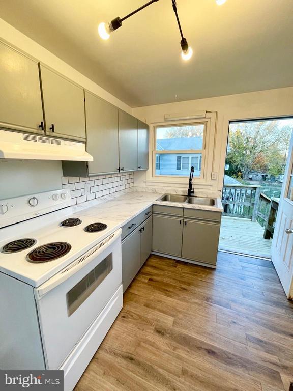 Building Photo - 26 N Zinns Mill Rd