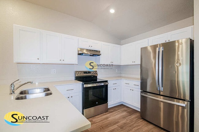 Building Photo - 814 Spruce St