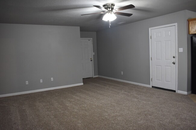 Photo - 3608 Shelby Dr