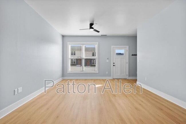 Photo - 21 Catawba Valley Ct