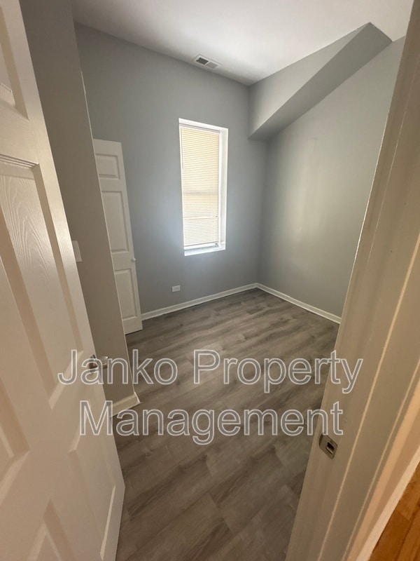 Photo - 7314 S Kenwood Ave