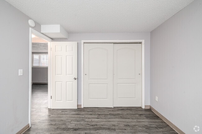Small 1BR, 1BA - 520SF - Bedroom
