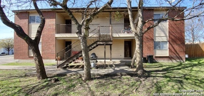 Photo - Spacious Apartment for Rent in Universal City Unit D