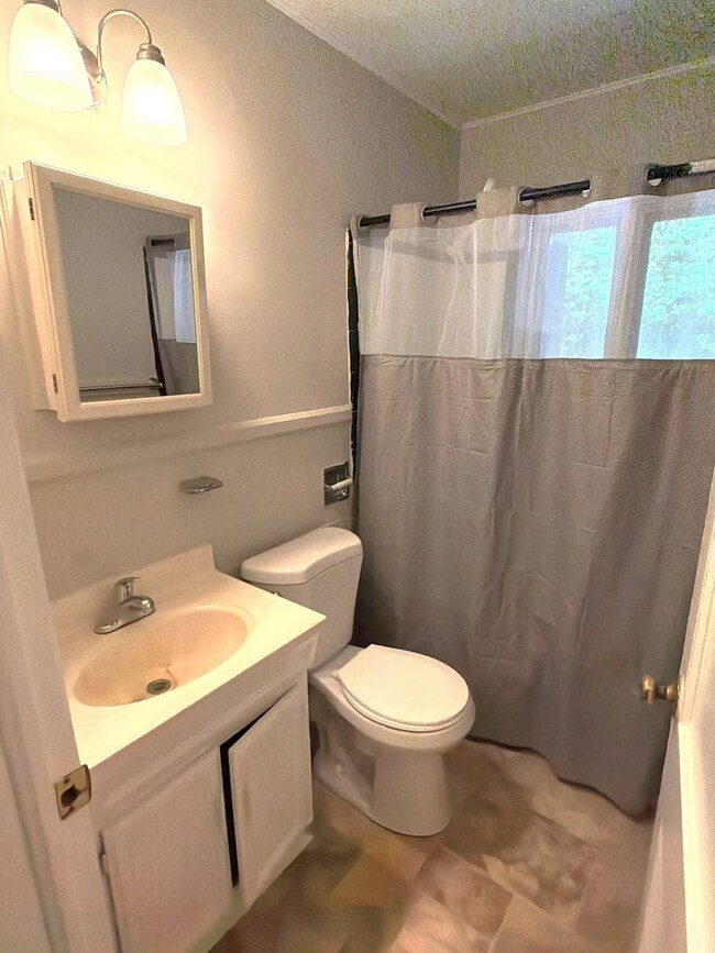 Photo - T.R. Lawing Realty Property
