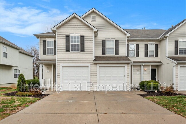 Photo - 8880 N Helena Ave Unit 8886