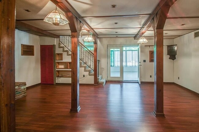 Photo - 2700 Nodyne Dr