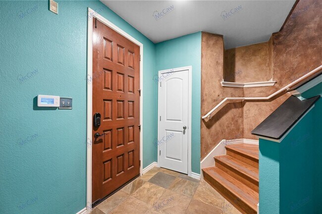 Photo - Incredible Gem by Galleria - 2/2.5 Townhom...